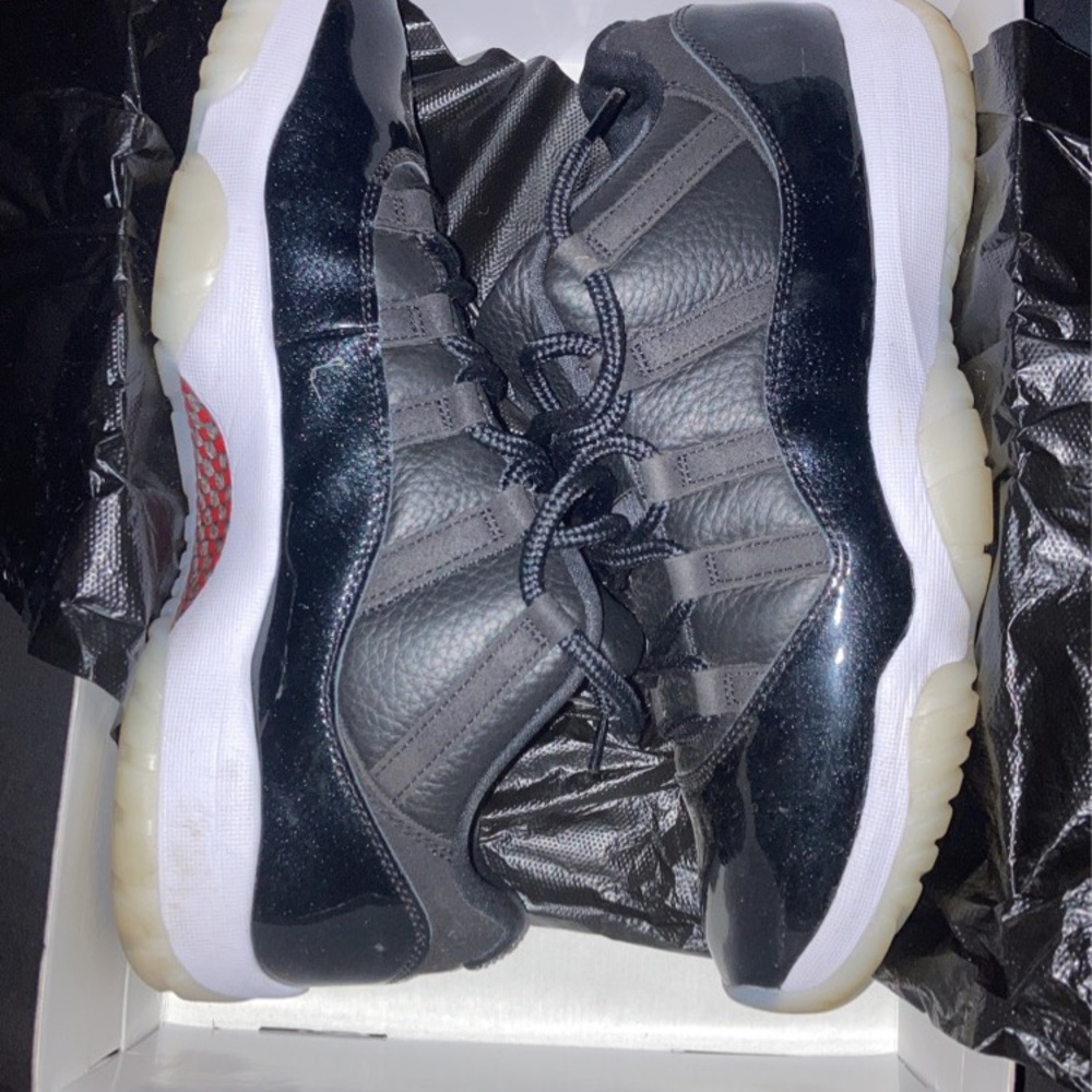 72-10 Air Jordan 11 low SIZE 11.5